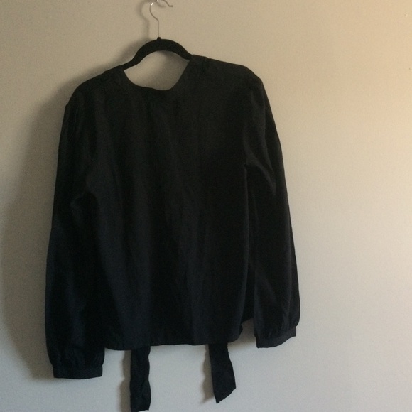 Black tie up blouse - Picture 1 of 4